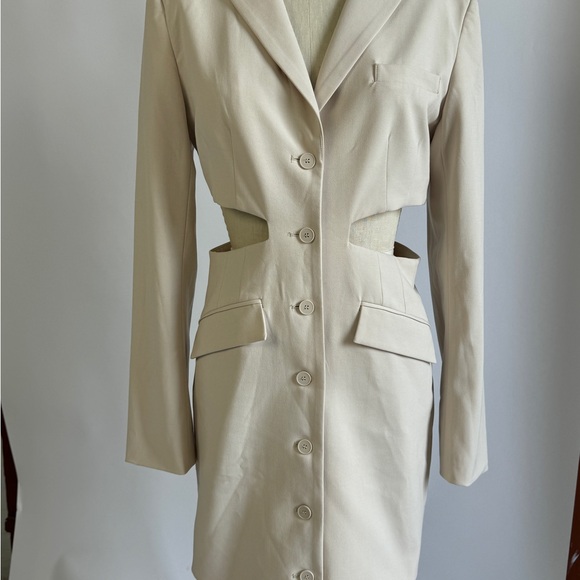 Oak+ Fort Cut Out blazer Dress - Picture 2 of 4